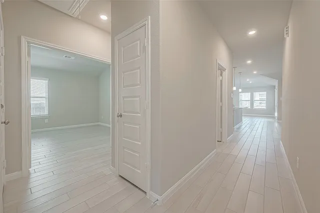 $2,000 | 331 Hbr Frst Lane, Montgomery, TX 77316