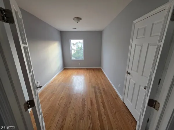 $3,200 | 245 Marshall Street, Unit 2, Elizabeth Port, NJ 07206