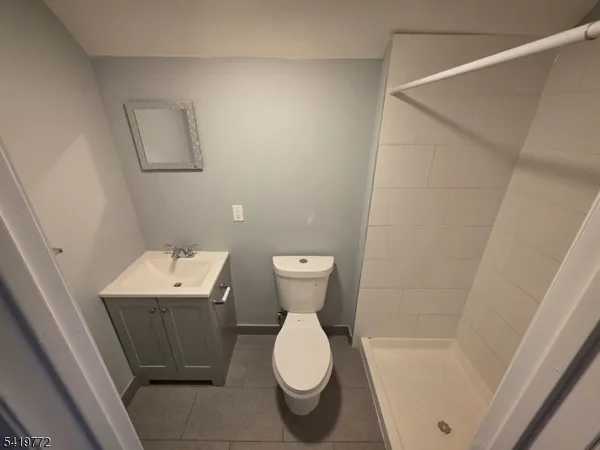 $3,200 | 245 Marshall Street, Unit 2, Elizabeth Port, NJ 07206