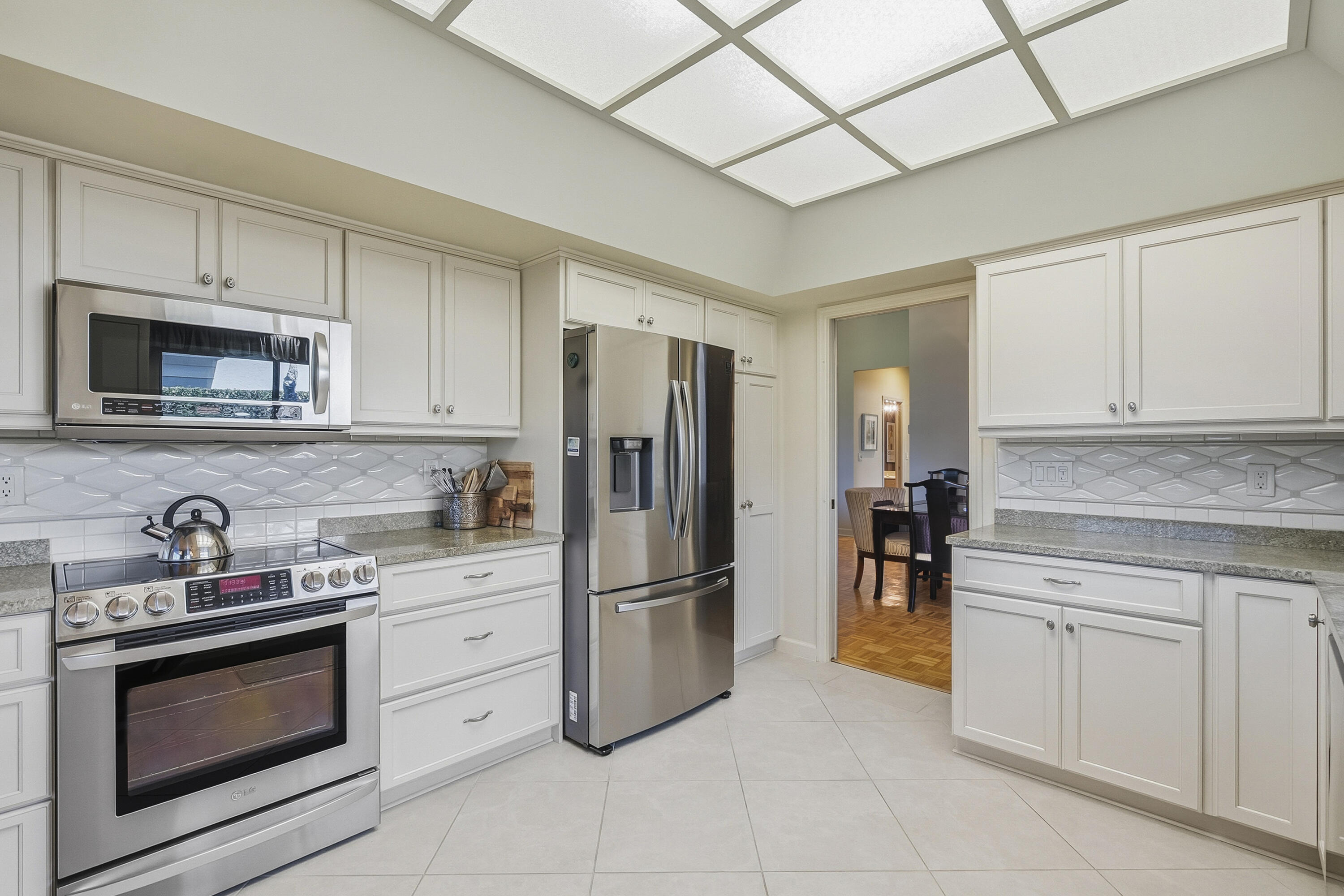 6997 Southeast Pacific Drive Stuart, FL 34997 - Photo 14 of 57 DSC04942