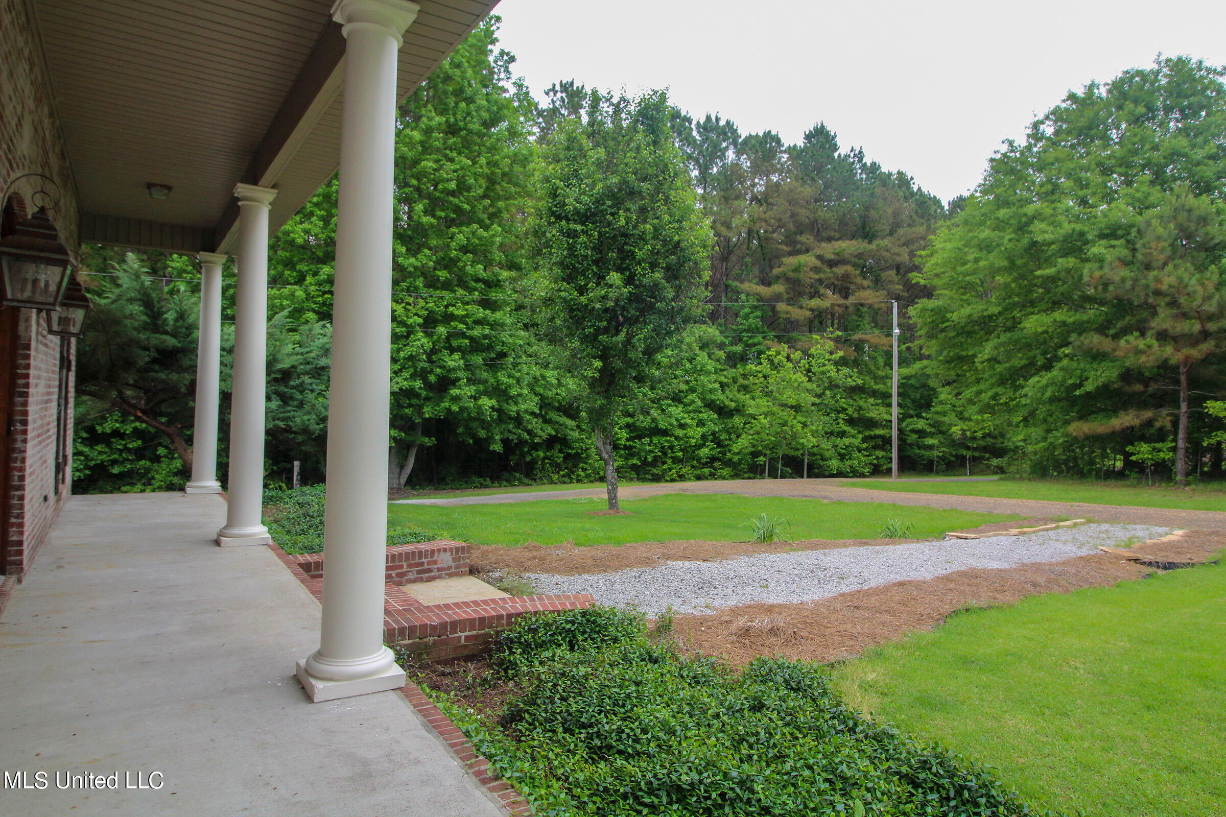 1275 Kennebrew Road Jackson, MS 39209 - Photo 3 of 29 IMG_7337 copy