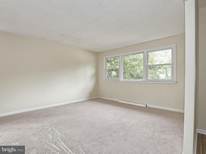 423 Cornwall Road Cherry Hill, NJ 08034 - Photo 3 of 15