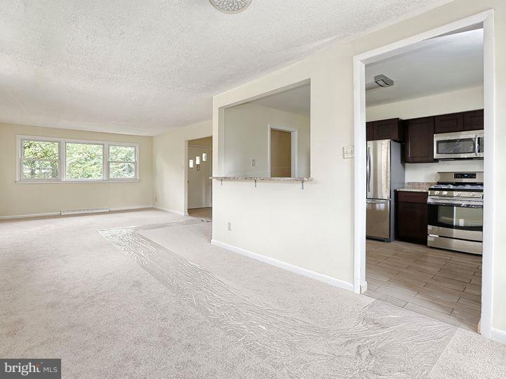 423 Cornwall Road Cherry Hill, NJ 08034 - Photo 5 of 15