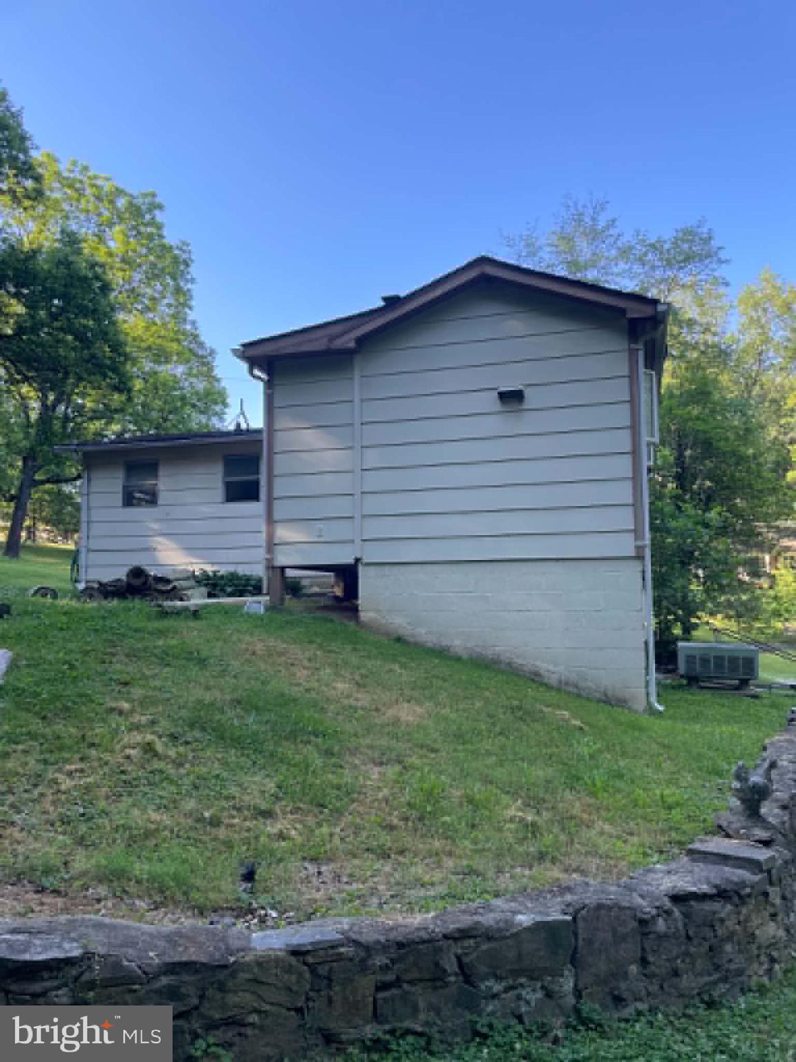 6040 Coon Tree Road The Plains, VA 20198 - Photo 4 of 10 Back of the house