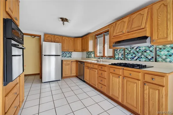 $219,999 | 172 Tremont Avenue, Tonawanda, NY 14217