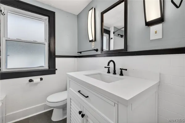 $219,999 | 172 Tremont Avenue, Tonawanda, NY 14217
