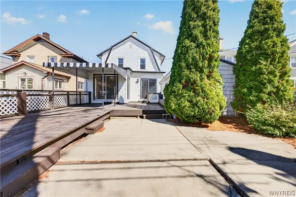 $219,999 | 172 Tremont Avenue, Tonawanda, NY 14217