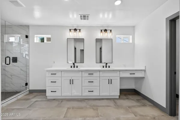 $744,900 | 3241 North 27th Place, Phoenix, AZ 85016