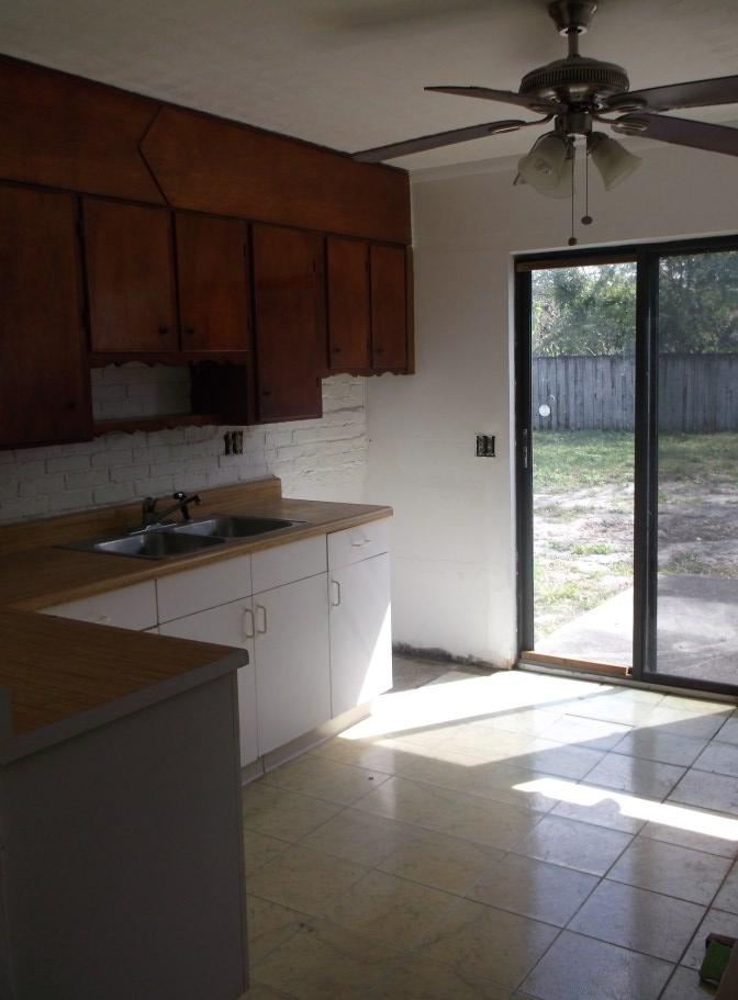 4070 Ruth Road Lake Worth, FL 33461 - Photo 8 of 15 kitchen.jpg