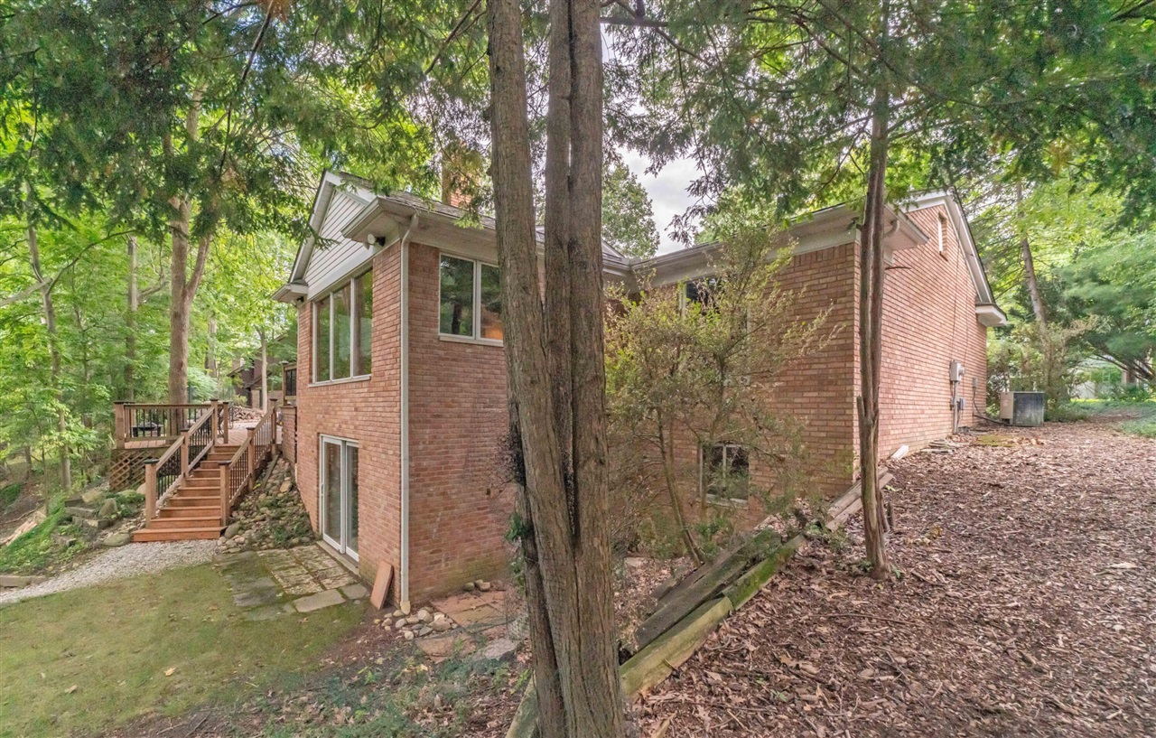 34150 Hunters Row Farmington Hills, MI 48331 - Photo 3 of 58