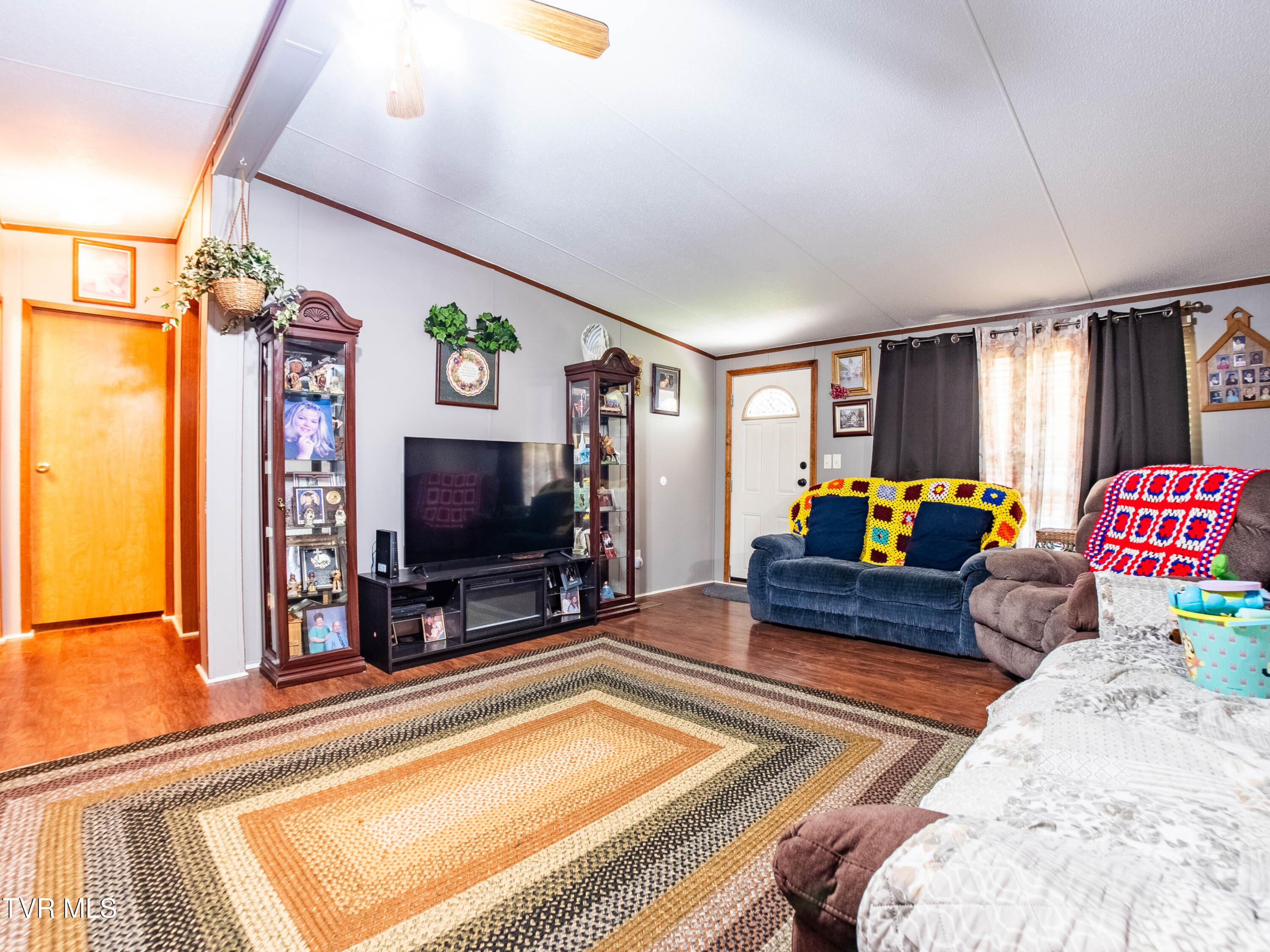 115 Hammond Road Rogersville, TN 37857 - Photo 4 of 21 P1299316-HDR