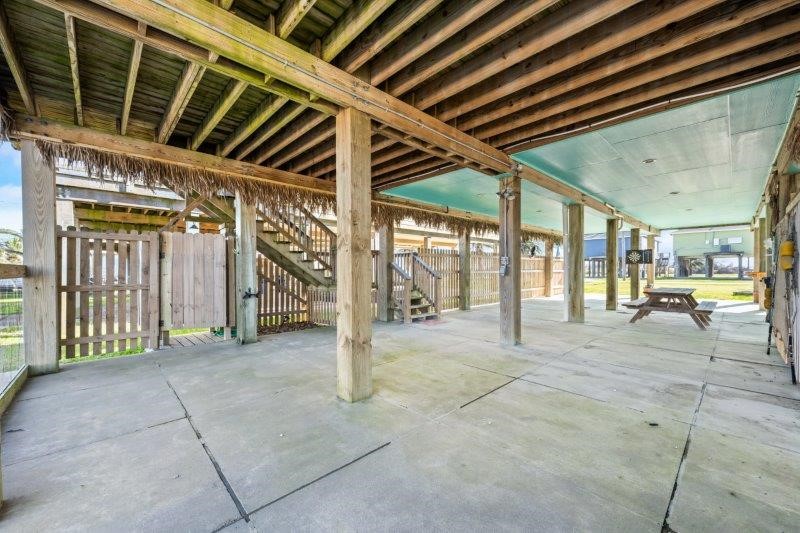 343 Jettyview Road Freeport, TX 77541 - Photo 37 of 44 a view of an indoor building