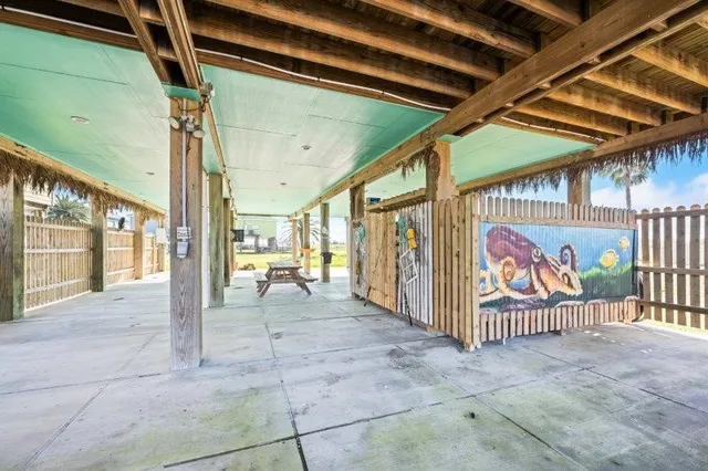 $384,900 | 343 Jettyview Road, Freeport, TX 77541