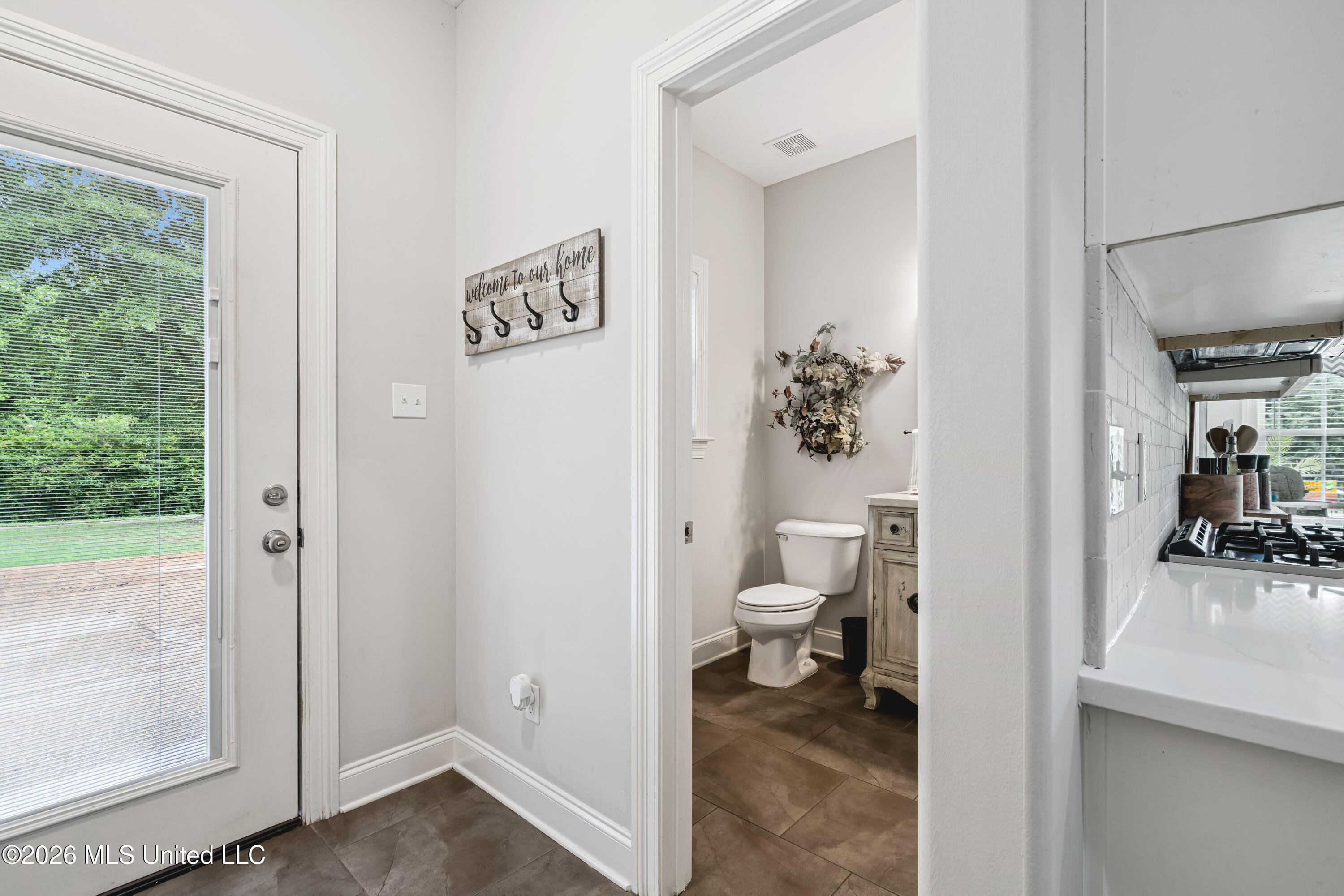 11413 Miller Road Olive Branch, MS 38654 - Photo 16 of 29 12-3094174am-22-11413 Miller Rd