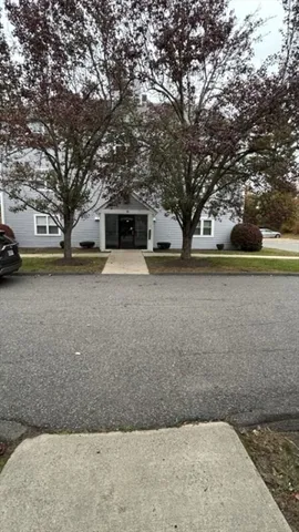 $299,000 | 15 Longworth Avenue, Unit 231, Brockton, MA 02301