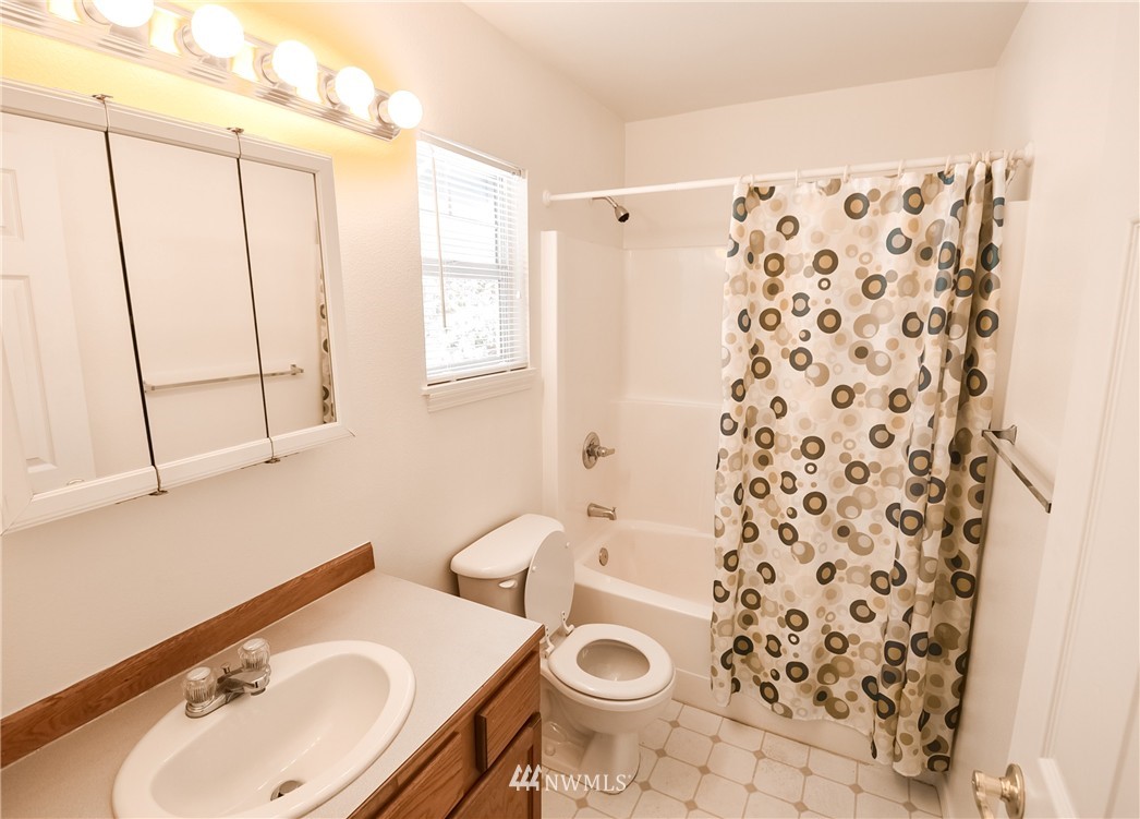 812 Fruitdale Road Sedro-Woolley, WA 98284 - Photo 8 of 17 Gallery Image 8