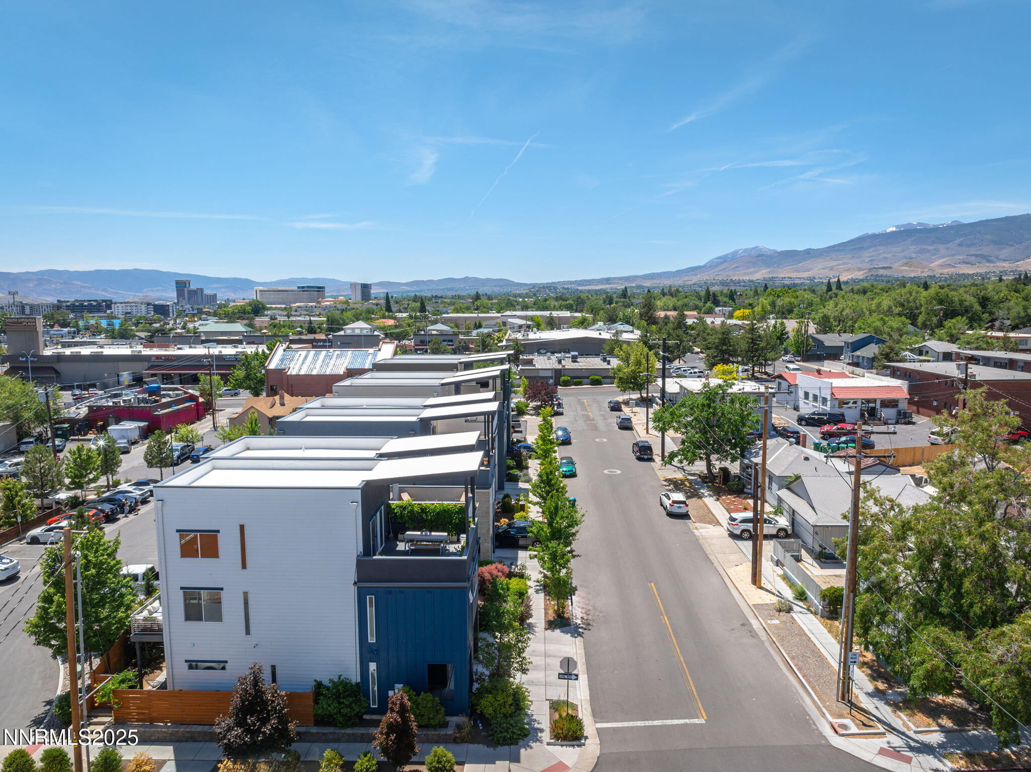 1402 Tonopah Street Reno, NV 89509 - Photo 36 of 42 35-web-or-mls-DJI_0572
