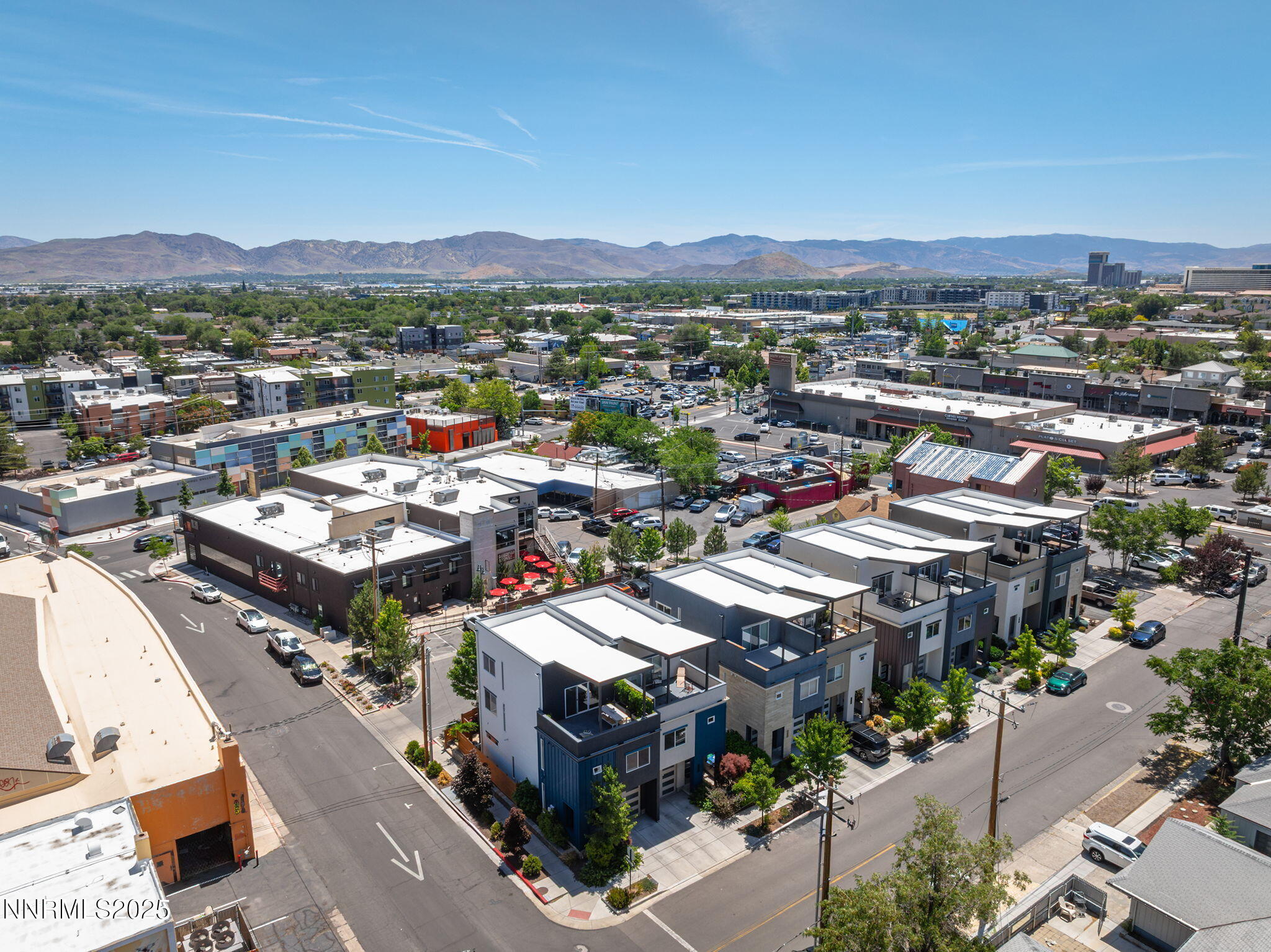 1402 Tonopah Street Reno, NV 89509 - Photo 41 of 42 36-web-or-mls-DJI_0573