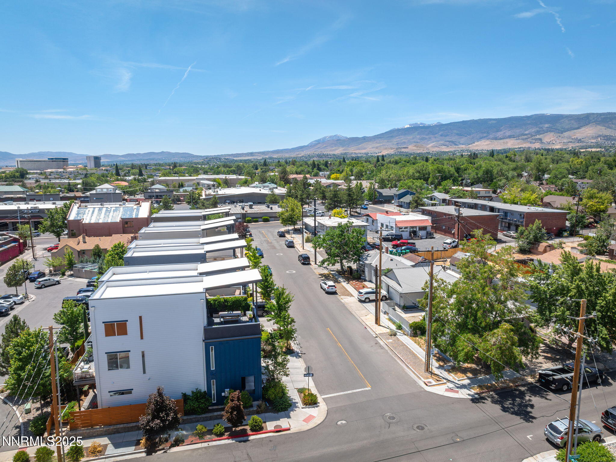 1402 Tonopah Street Reno, NV 89509 - Photo 42 of 42 39-web-or-mls-DJI_0580