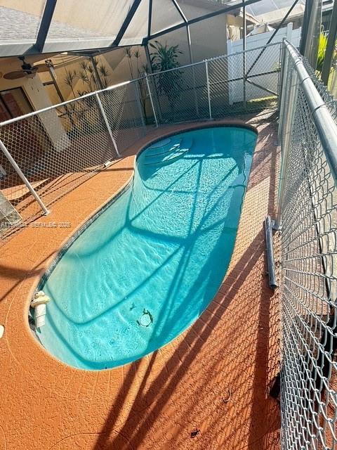 8582 Jared Way Boca Raton, FL 33433 - Photo 16 of 19