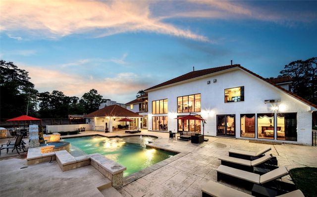 $6,695,000 | 9105 Memorial Drive, Houston, TX 77024