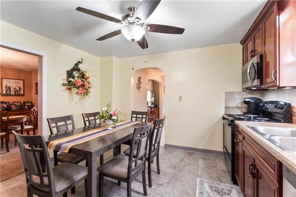 219 Fairview Road Midland, PA 15059 - Photo 5 of 37 Gallery Image 5