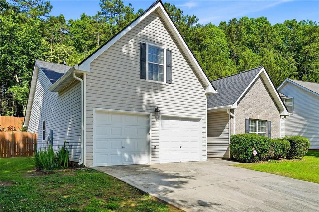 6141 Red Top Loop Union City, GA 30291 - Photo 2 of 28