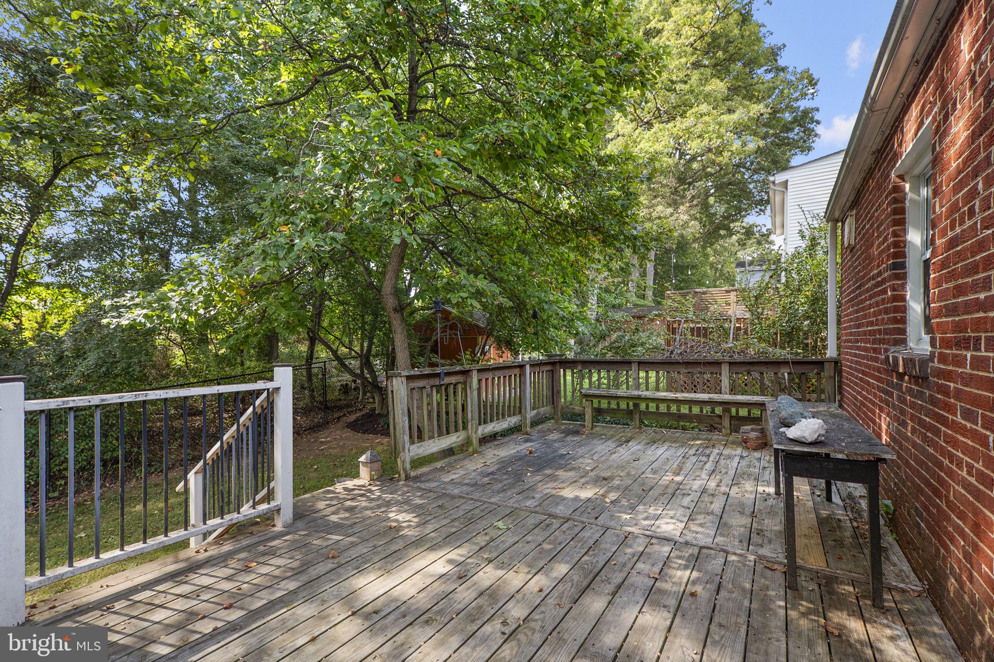 1410 Gridley Lane Silver Spring, MD 20902 - Photo 17 of 20 Back deck