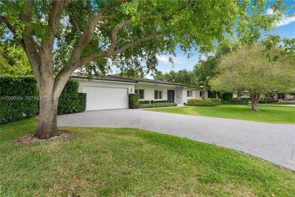 $1,800,000 | 9511 Southwest 93rd Street, Miami, FL 33176