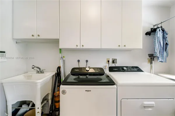$1,800,000 | 9511 Southwest 93rd Street, Miami, FL 33176