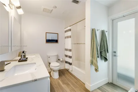 $1,800,000 | 9511 Southwest 93rd Street, Miami, FL 33176