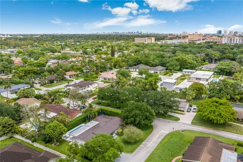 $1,800,000 | 9511 Southwest 93rd Street, Miami, FL 33176