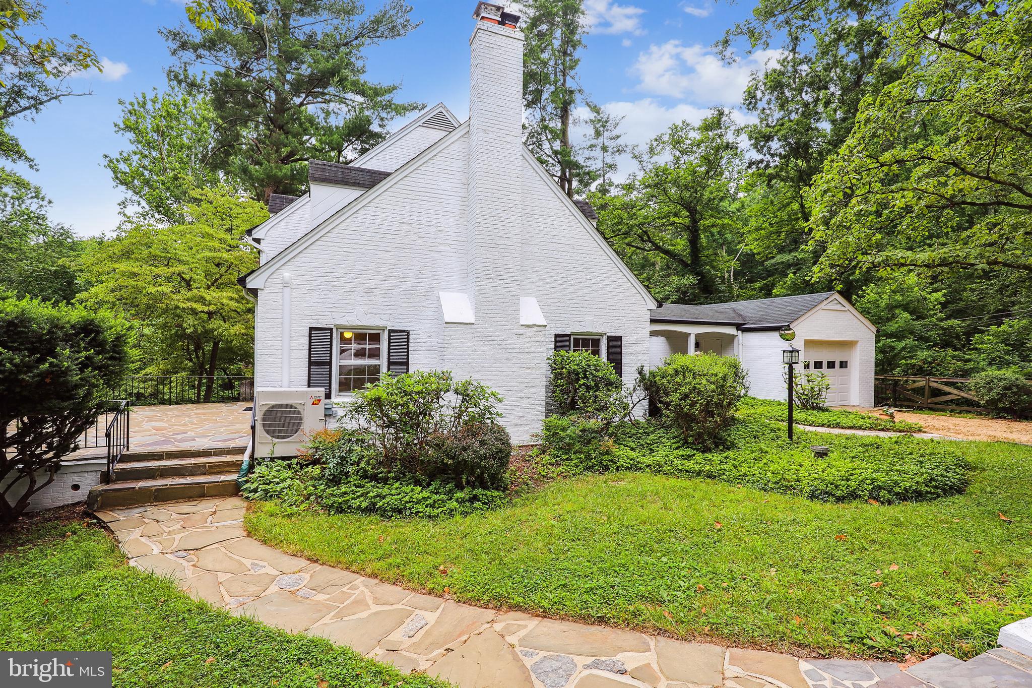 1801 Ashton Road Ashton, MD 20861 - Photo 10 of 83 Gallery Image 10