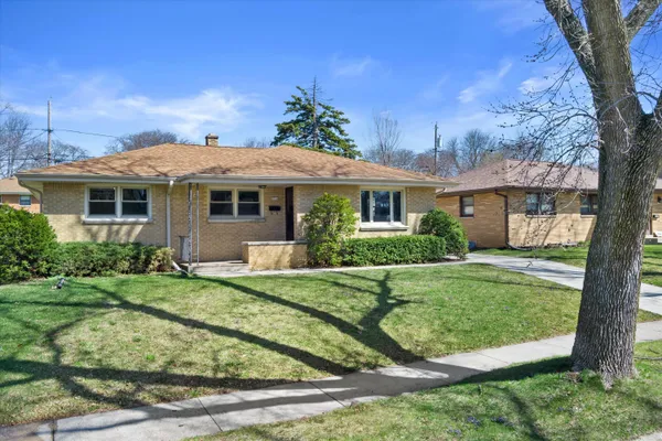 $349,000 | 9714 West Arthur Avenue, West Allis, WI 53227