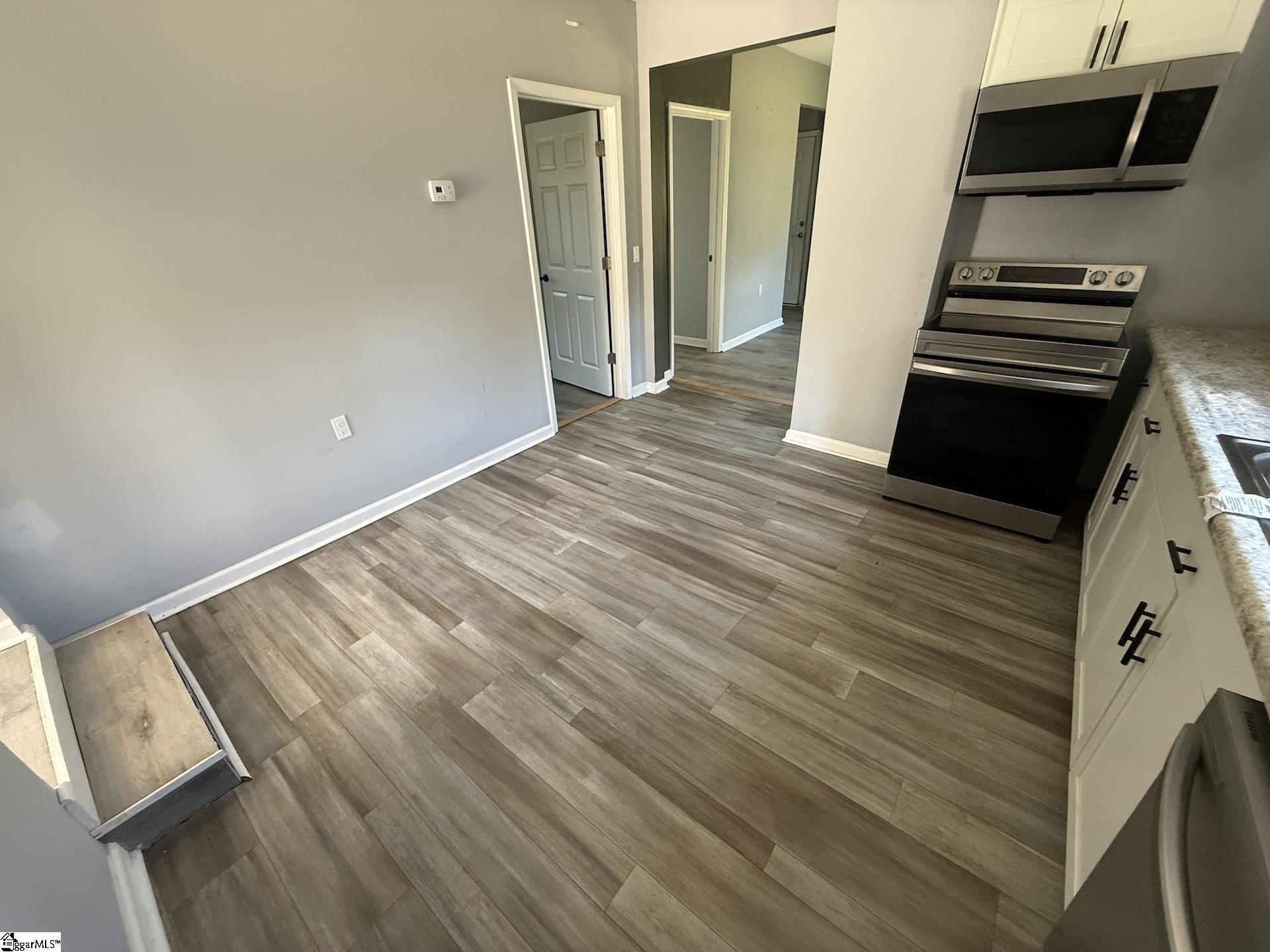 236 Blakelyville Road Clinton, SC 29325 - Photo 11 of 17