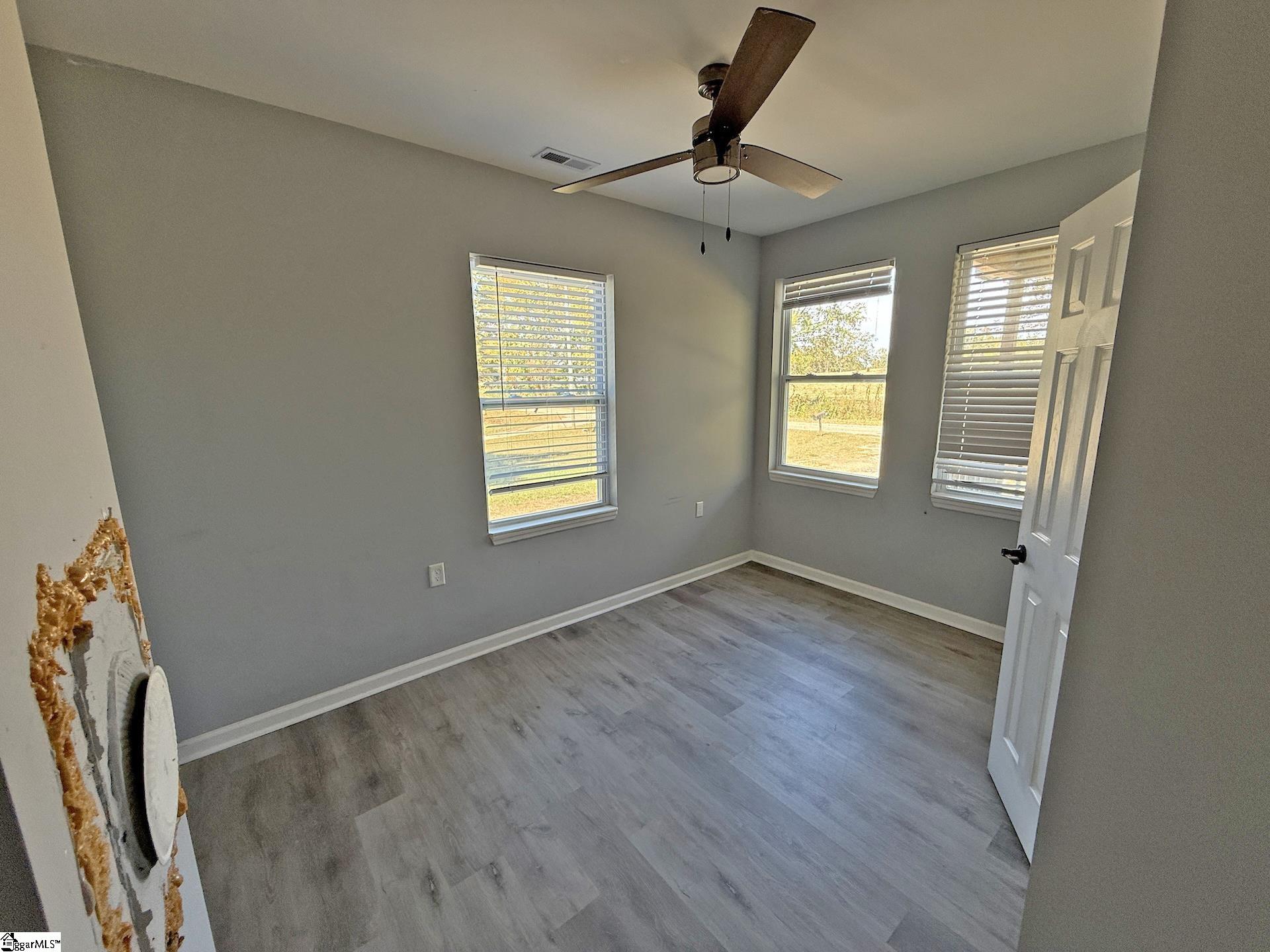 236 Blakelyville Road Clinton, SC 29325 - Photo 12 of 17