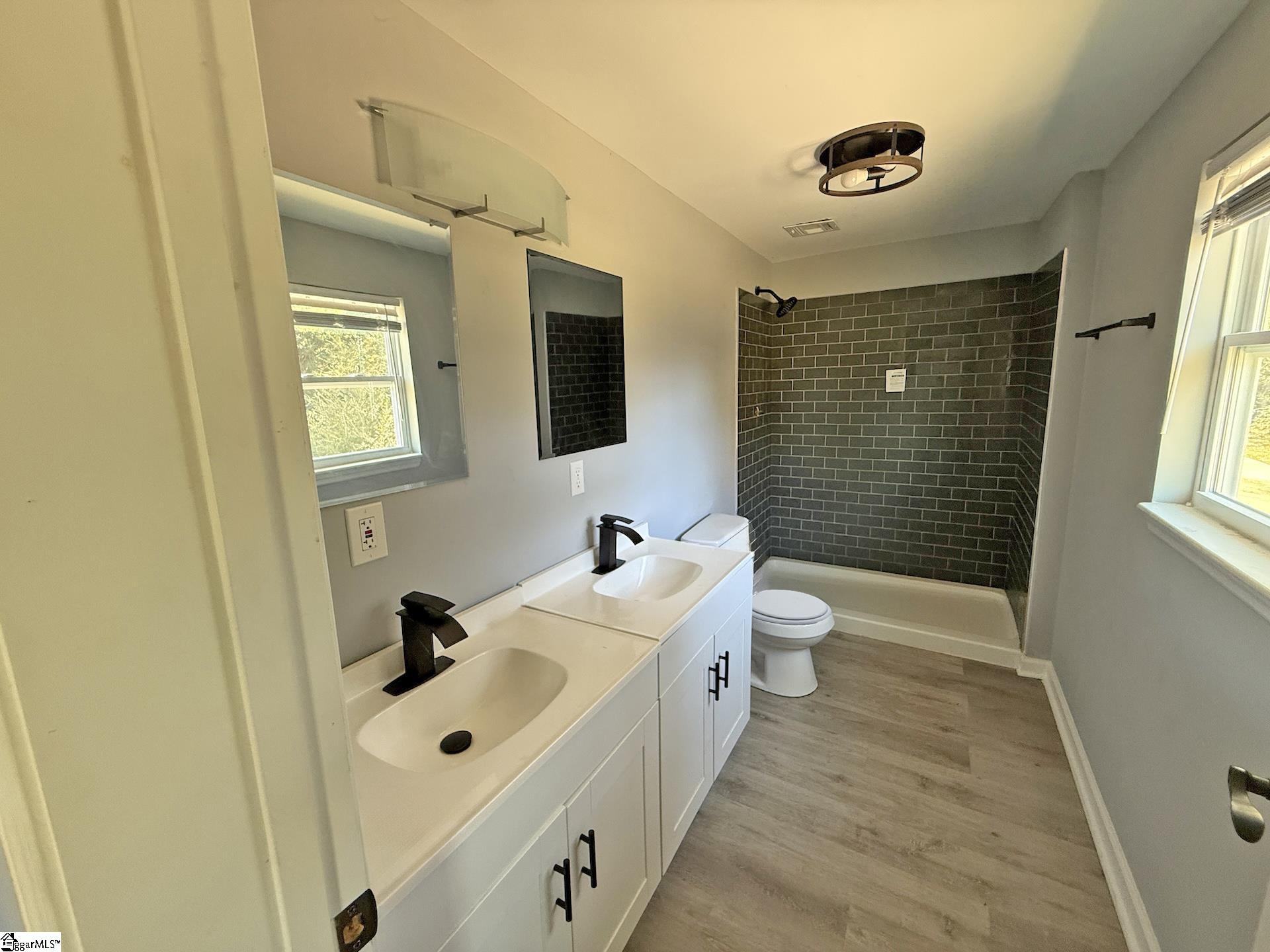 236 Blakelyville Road Clinton, SC 29325 - Photo 14 of 17