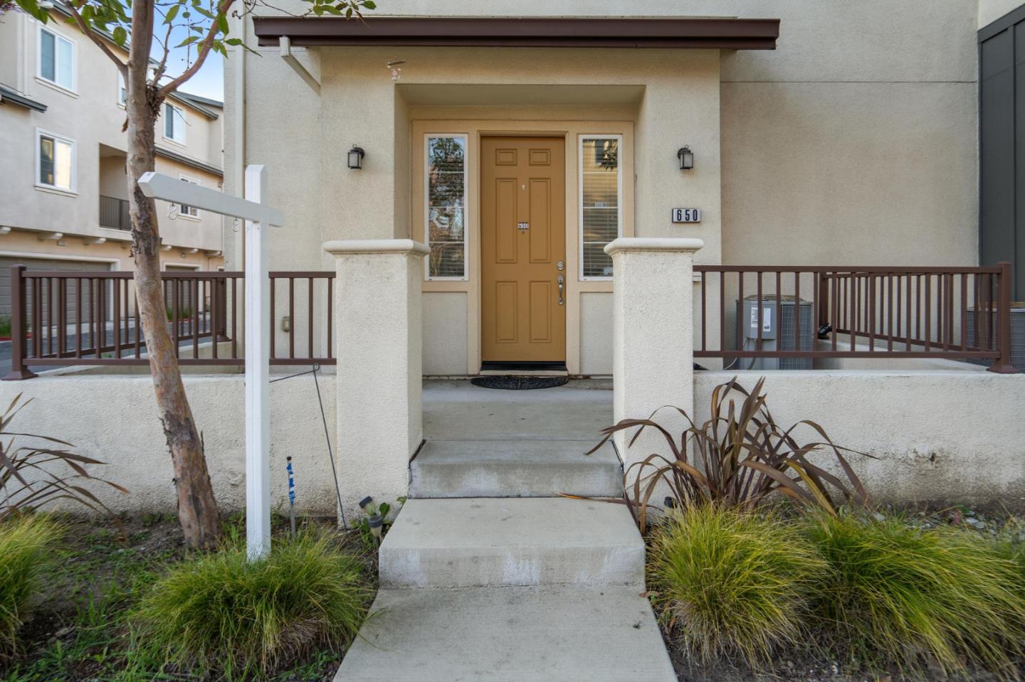 650 Macabee Way Hayward, CA 94541 - Photo 6 of 73