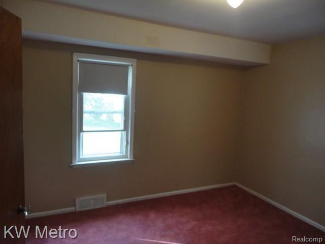 20194 Steel Street Detroit, MI 48235 - Photo 4 of 11