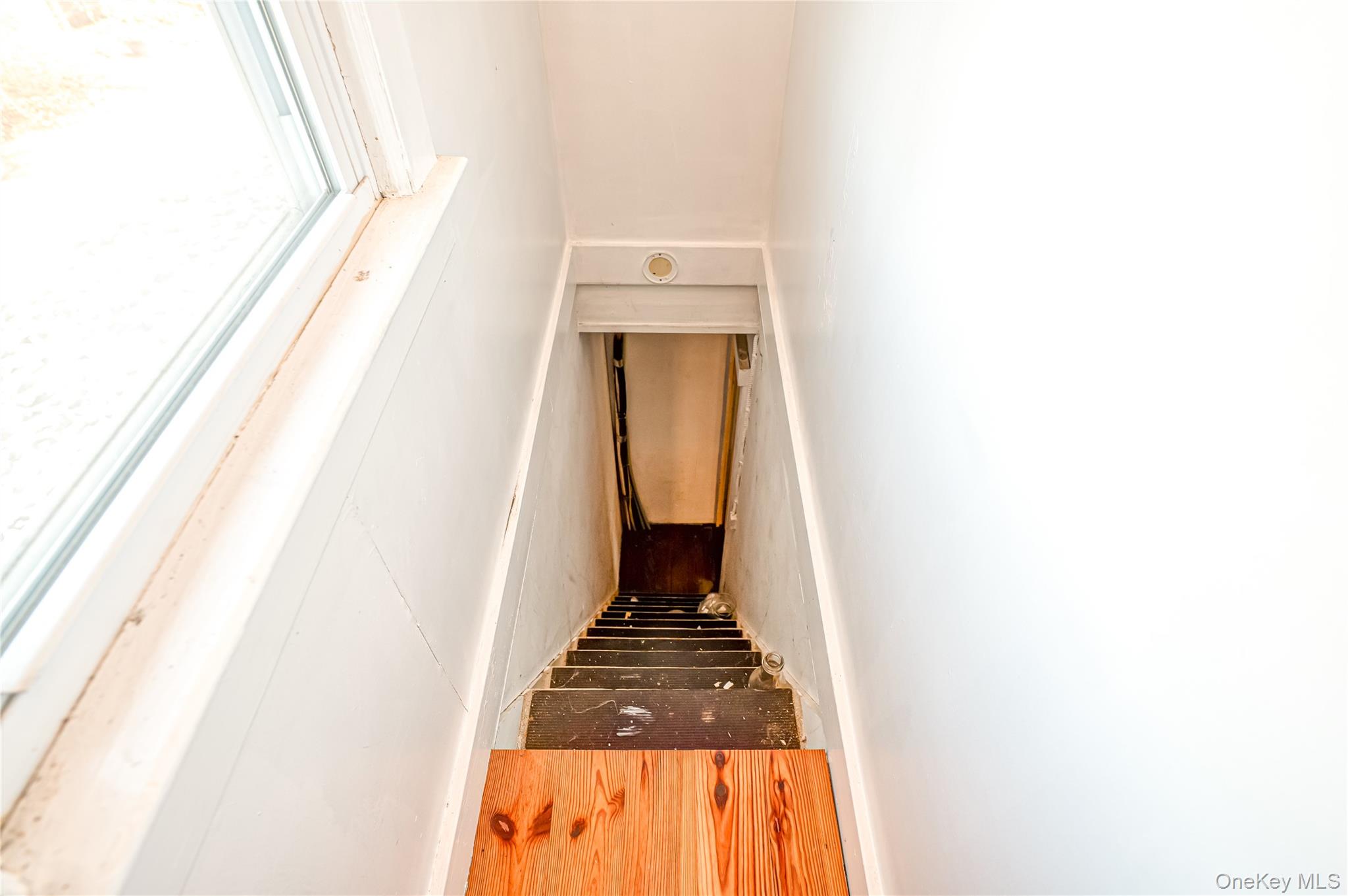 179 G Springville Road Hampton Bays, NY 11946 - Photo 21 of 45 View of stairway