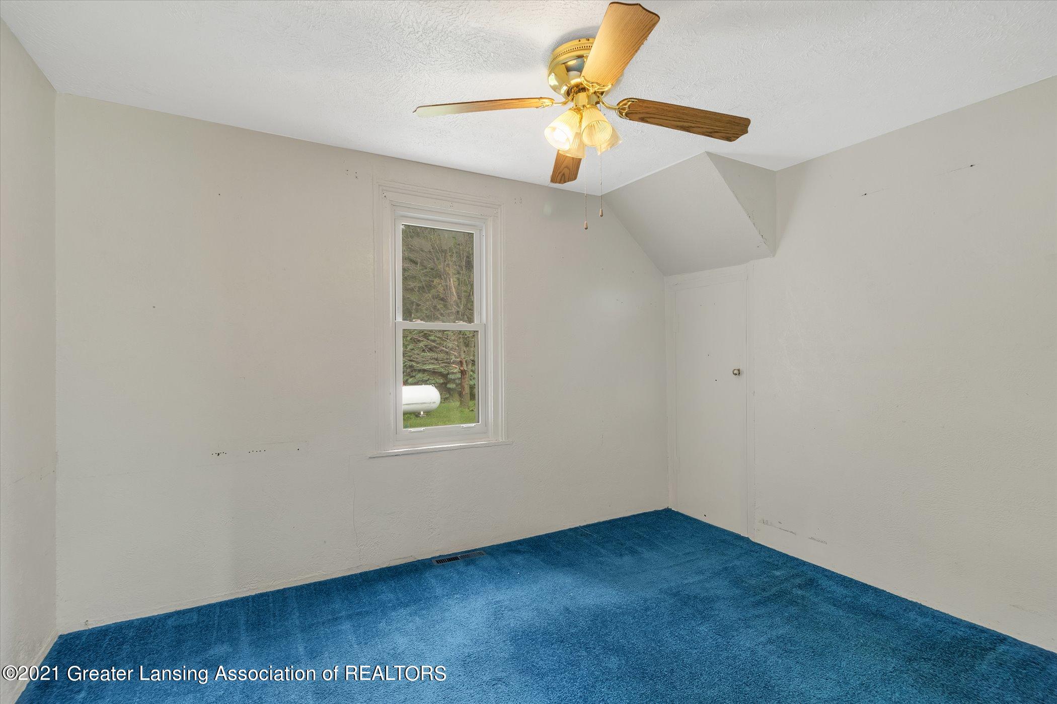 256 South Aurelius Road Mason, MI 48854 - Photo 20 of 29 16-256 S Aurelius Rd-Windowstill Real Es