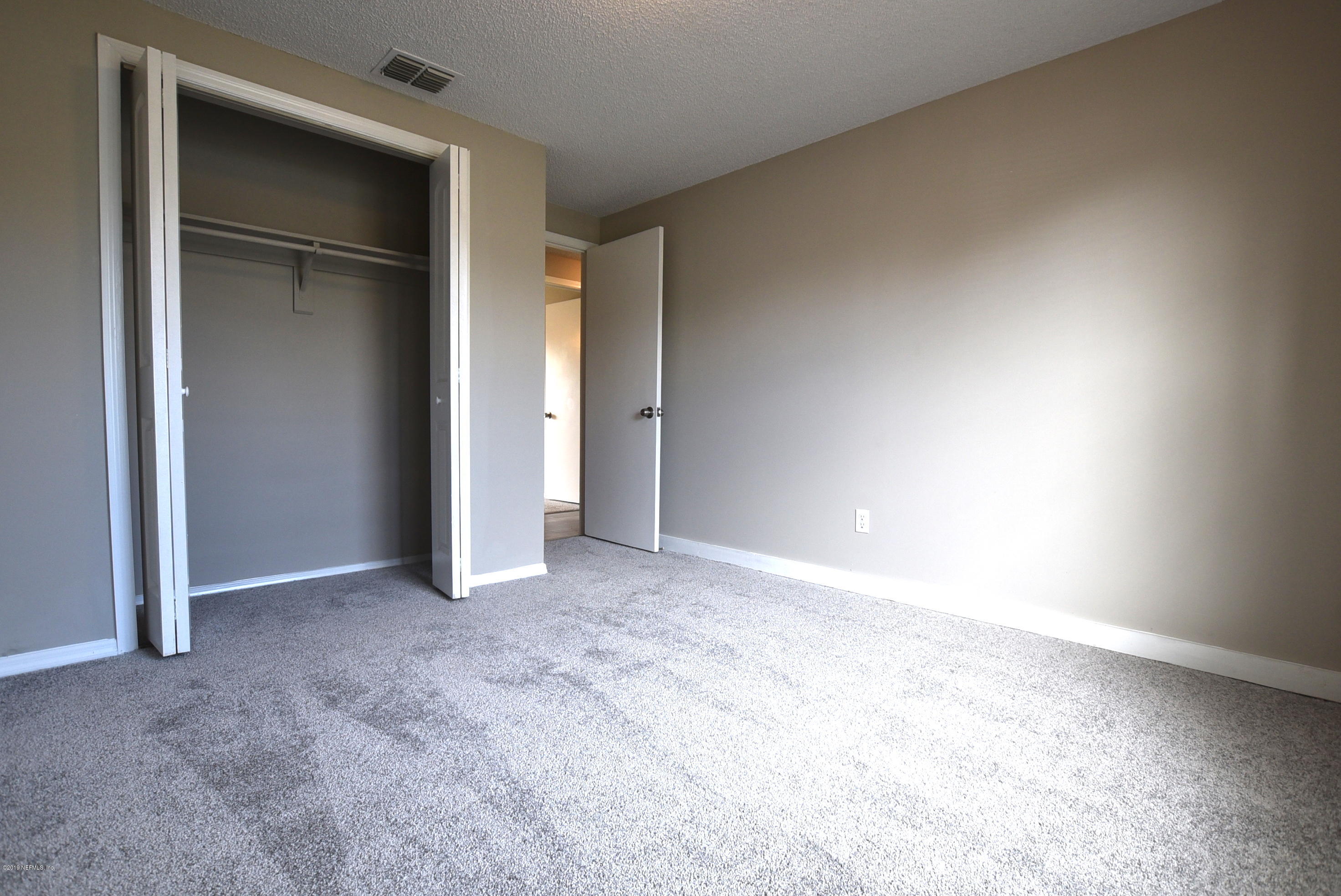 8166 Justin Road South Jacksonville, FL 32210 - Photo 15 of 21 Bedroom 3 Alt View