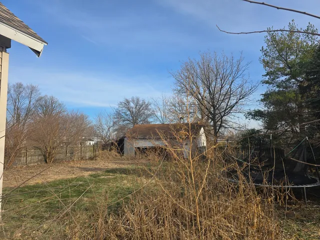 $114,000 | 212 North Hunt Street, Melvin, IL 60952