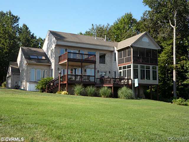 1123 Scotland Landing Road West Point, VA 23181 - Photo 3 of 19 Exterior Front
