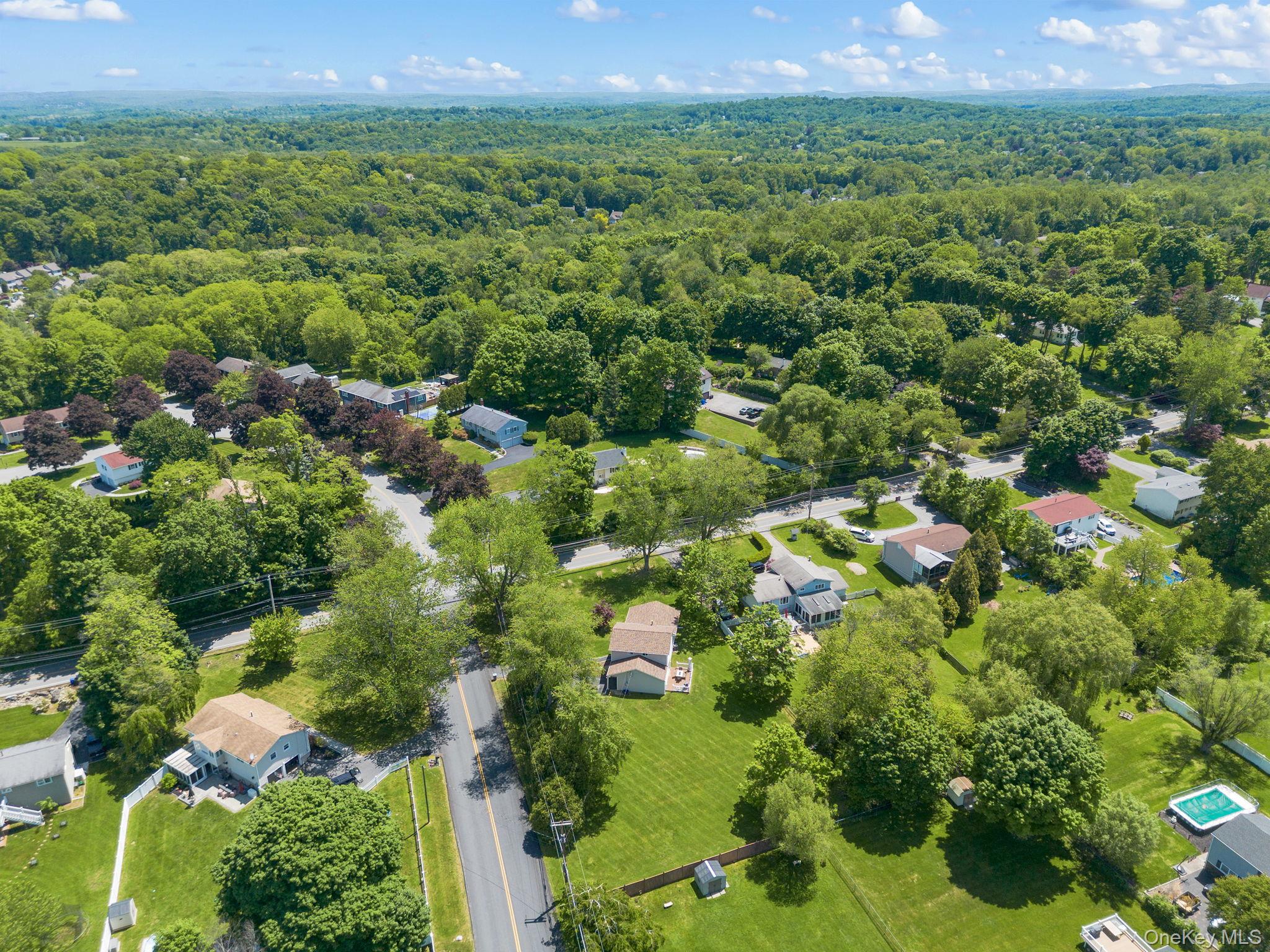 351 London Road Yorktown Heights, NY 10598 - Photo 31 of 32