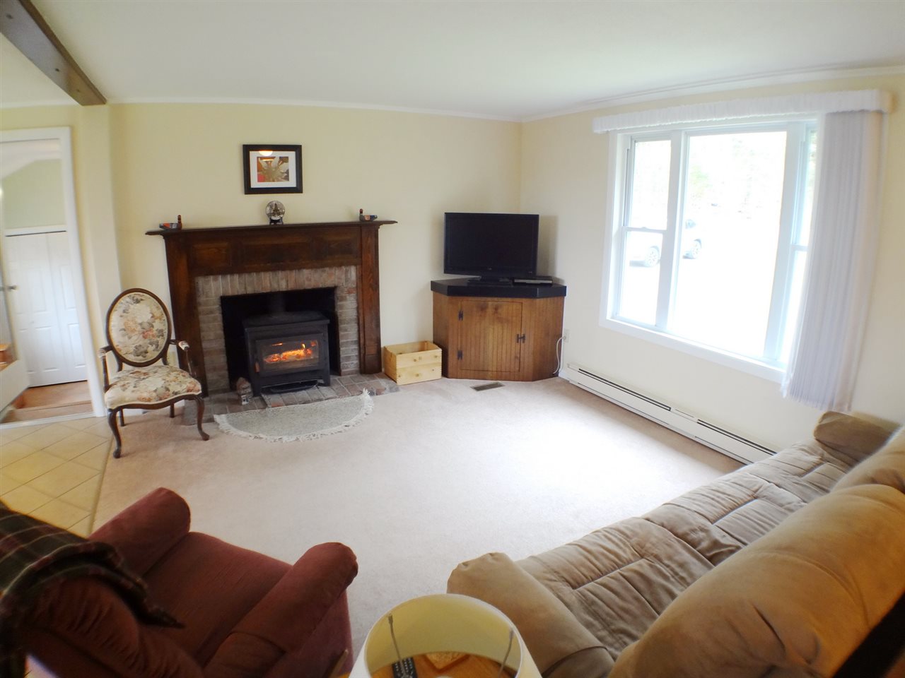56 Oregon Road Littleton, NH 03561 - Photo 4 of 38