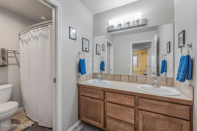 $580,000 | 1529 West Coquille Court, Post Falls, ID 83854