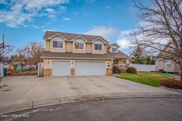 $580,000 | 1529 West Coquille Court, Post Falls, ID 83854