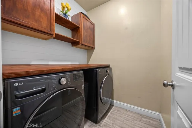 $439,000 | 9405 Laurel Ridge Lane, Shafter, CA 93263