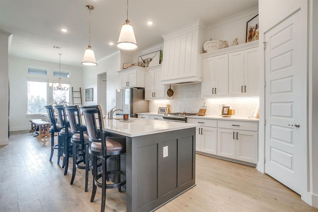 121 Rocky Top Ranch Lane Azle, TX 76020 - Photo 7 of 38